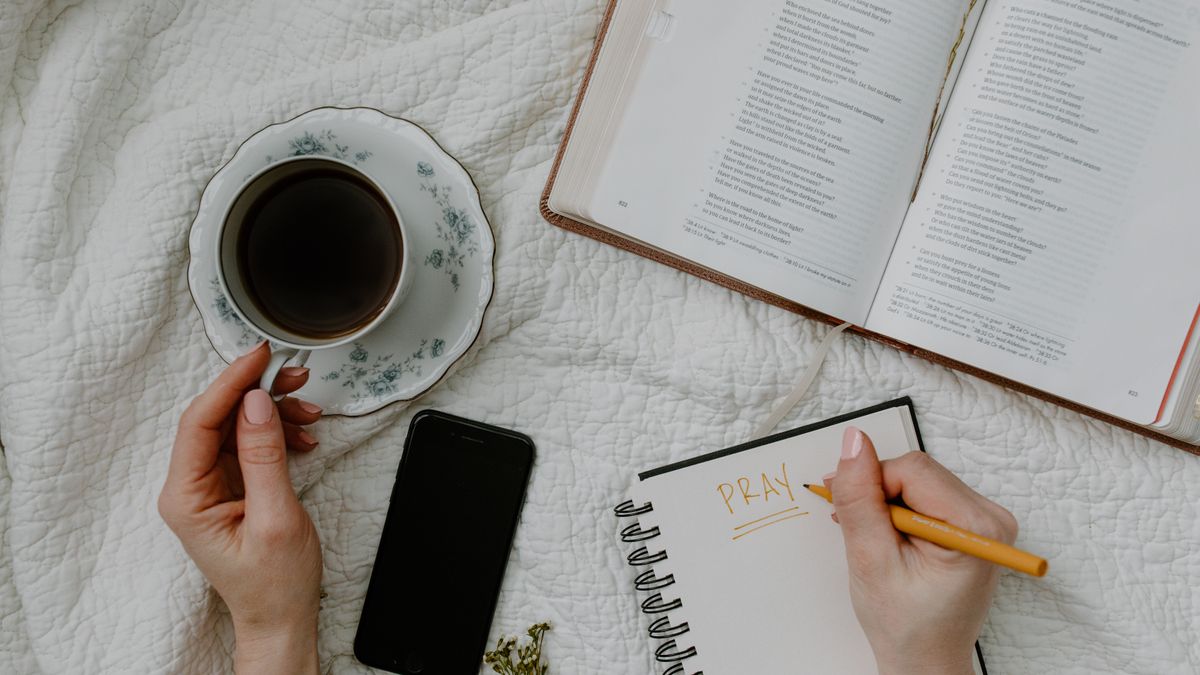 How to Take Sermon Notes You'll Actually Reread (2026 Guide)